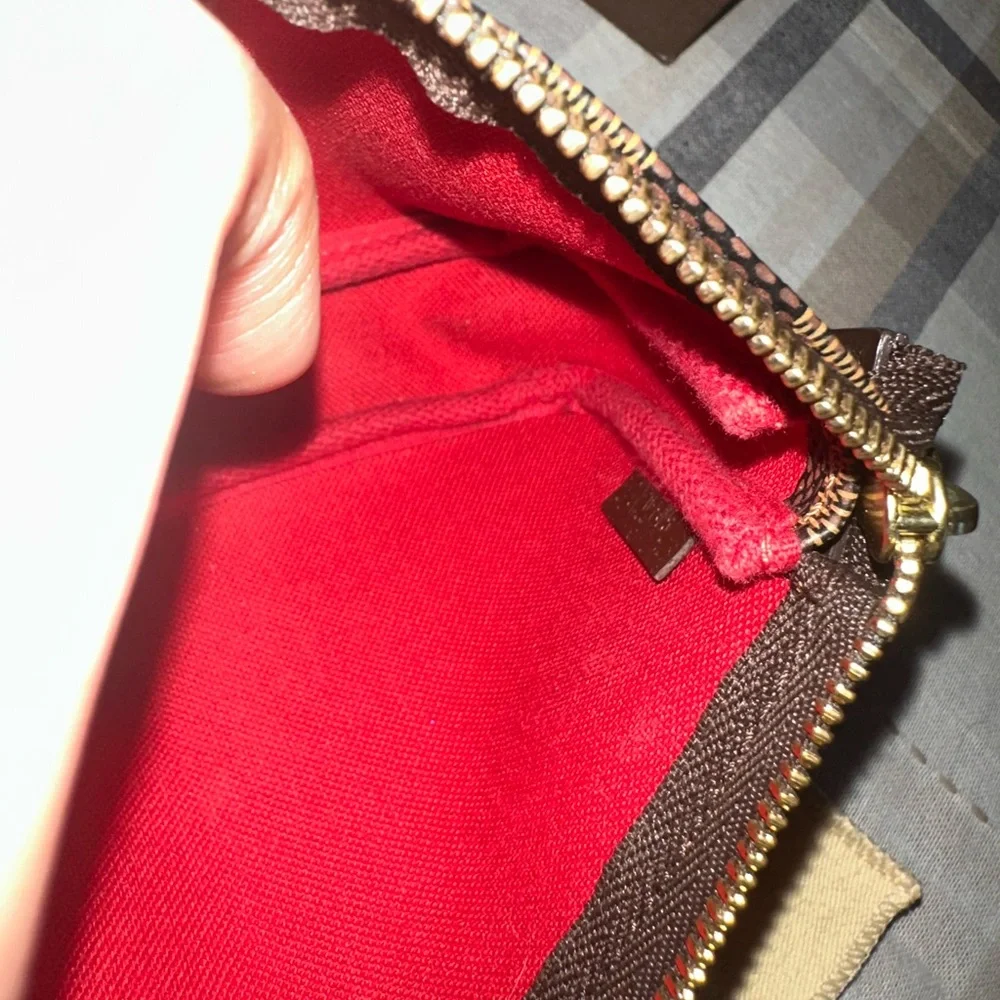 Louis Vuitton Damier Ebene Mini Pochette  Accessories - Picture 5 of 9